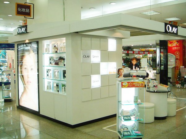 化妝品展臺廣告燈箱